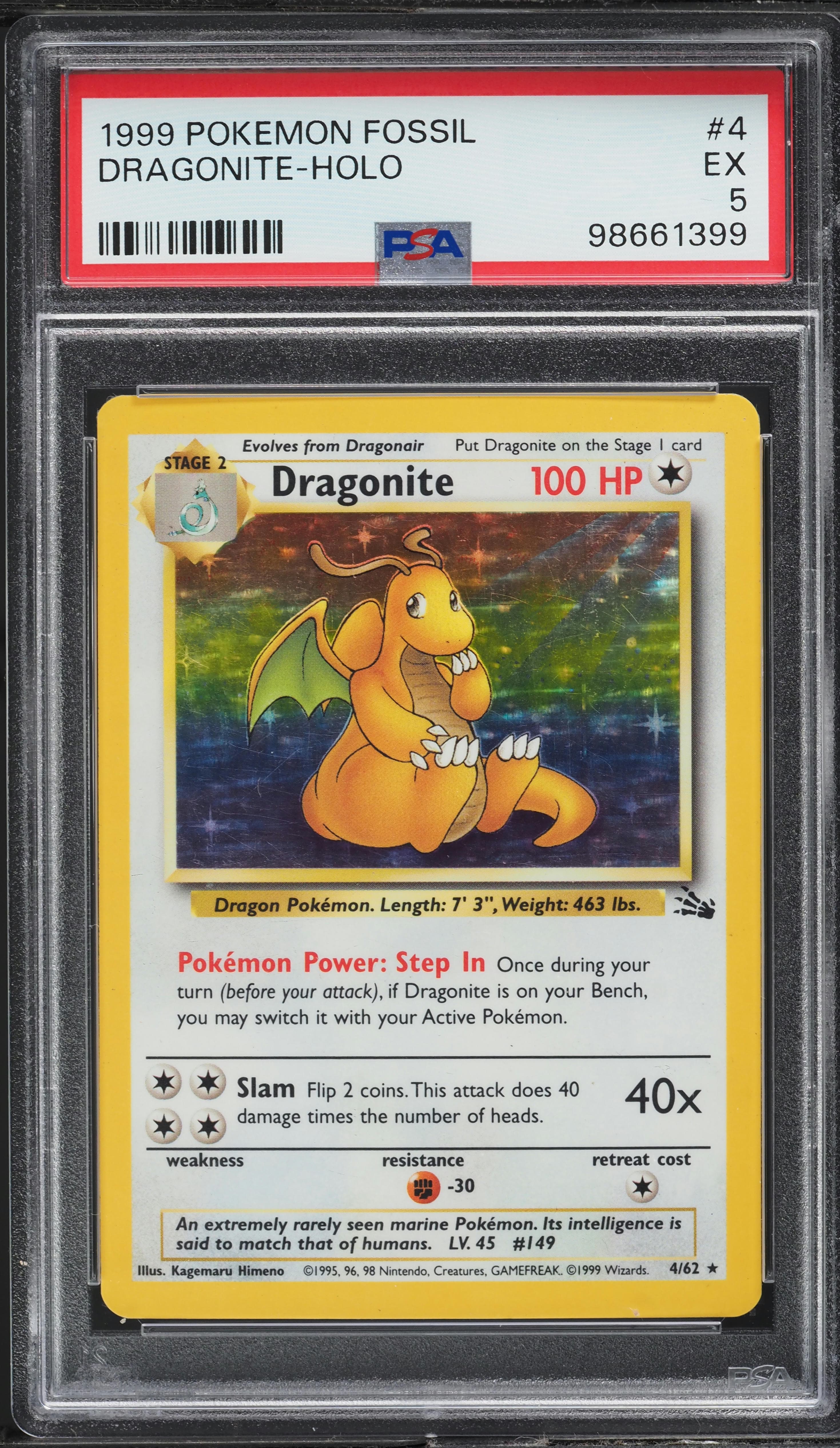 DRAGONITE-HOLO